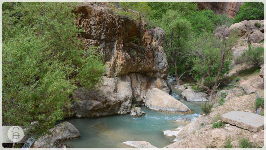 تنگه گمبیل در نزدیکی روستای کهکران